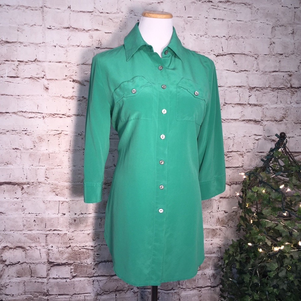 Beautiful 100% silk Blouse by Soft Surroundings